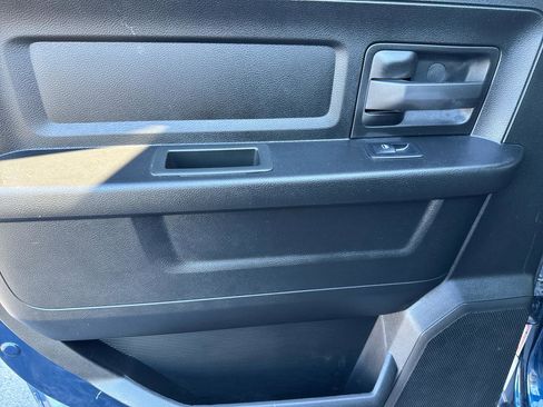 Used 2022 RAM 3500 Tradesman w/ Chrome Appearance Group AWD/4WD image 12