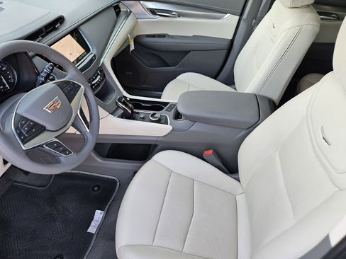 New 2025 Cadillac XT5 Premium Luxury w/ Technology Package image 15
