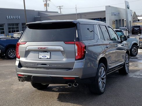 Used 2021 GMC Yukon Denali w/ Denali Premium Package image 5