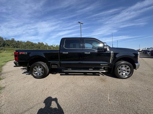 Used 2026 Ford F250 Lariat w/ Chrome Package AWD/4WD image 6