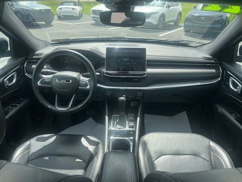 Used 2022 Jeep Compass High Altitude AWD/4WD image 15