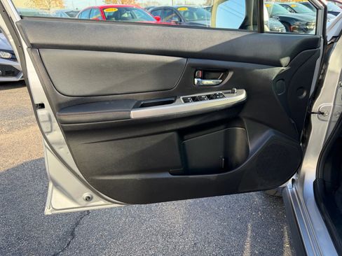 Used 2017 Subaru Crosstrek 2.0i Limited image 20