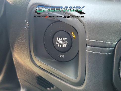 New 2025 Jeep Wrangler Unlimited Rubicon 392 image 31