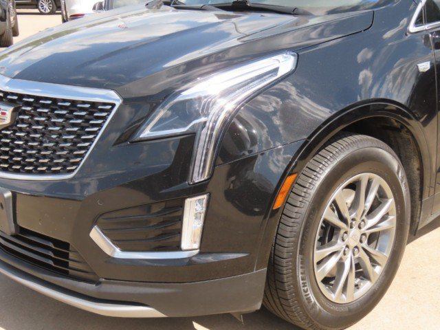 Used 2023 Cadillac XT5 Premium Luxury FWD image 3