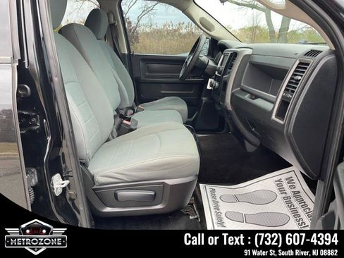 Used 2014 RAM 1500 Express w/ Black Ram 1500 Express Group image 23