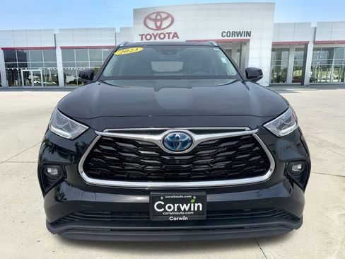 Used 2023 Toyota Highlander Limited AWD/4WD image 8