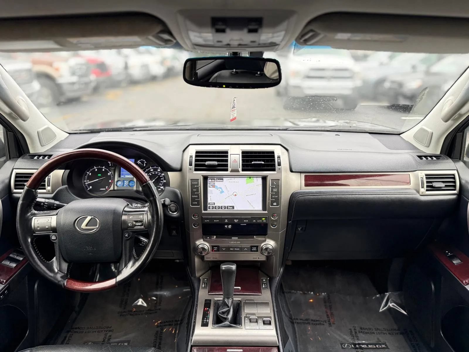 Used 2017 Lexus GX 460 Premium w/ Premium Package AWD/4WD image 14