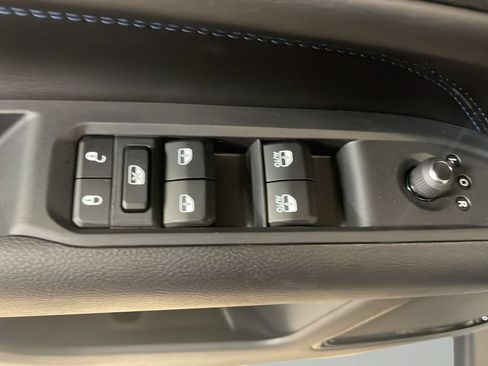 New 2026 Jeep Compass Latitude AWD/4WD image 10