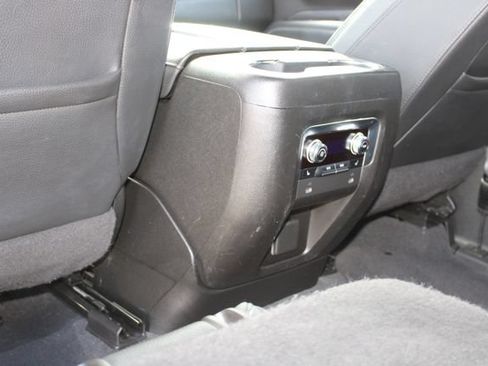 Used 2022 GMC Yukon Denali AWD/4WD image 44