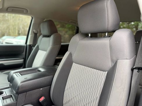 Used 2016 Toyota Tundra SR5 image 15