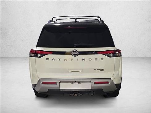 Used 2022 Nissan Pathfinder Platinum w/ Cargo Package AWD/4WD image 6