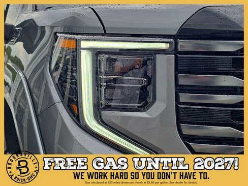 New 2026 GMC Sierra 1500 AT4 w/ AT4 Premium Package AWD/4WD image 10