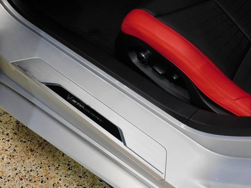 Used 2023 Chevrolet Corvette Stingray Premium Conv w/ 3LT image 41