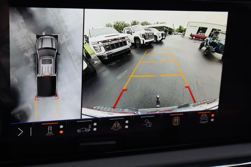 Certified 2024 GMC Sierra 1500 AT4 w/ Technology Package AWD/4WD image 18