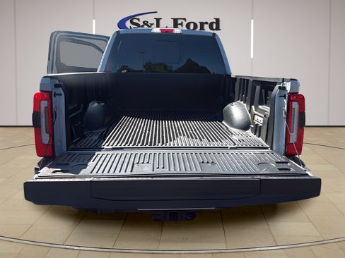 Used 2025 Ford F250 Platinum AWD/4WD image 21