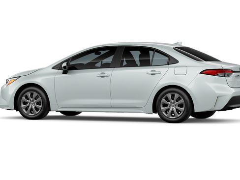 New 2026 Toyota Corolla LE FWD image 5
