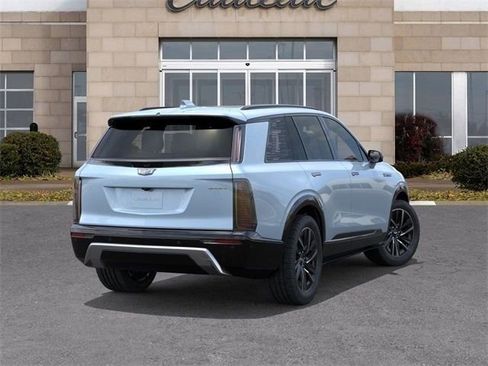 New 2026 Cadillac Vistiq Sport image 4