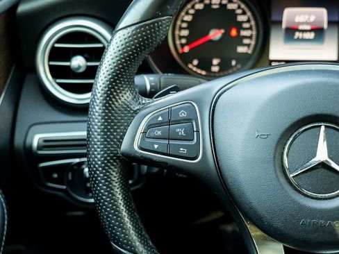 Used 2018 Mercedes-Benz C 300 4MATIC Sedan image 43