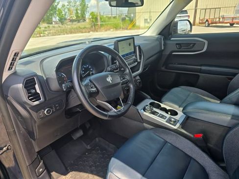 Certified 2022 Ford Bronco Sport Outer Banks w/ Tech Package AWD/4WD image 12