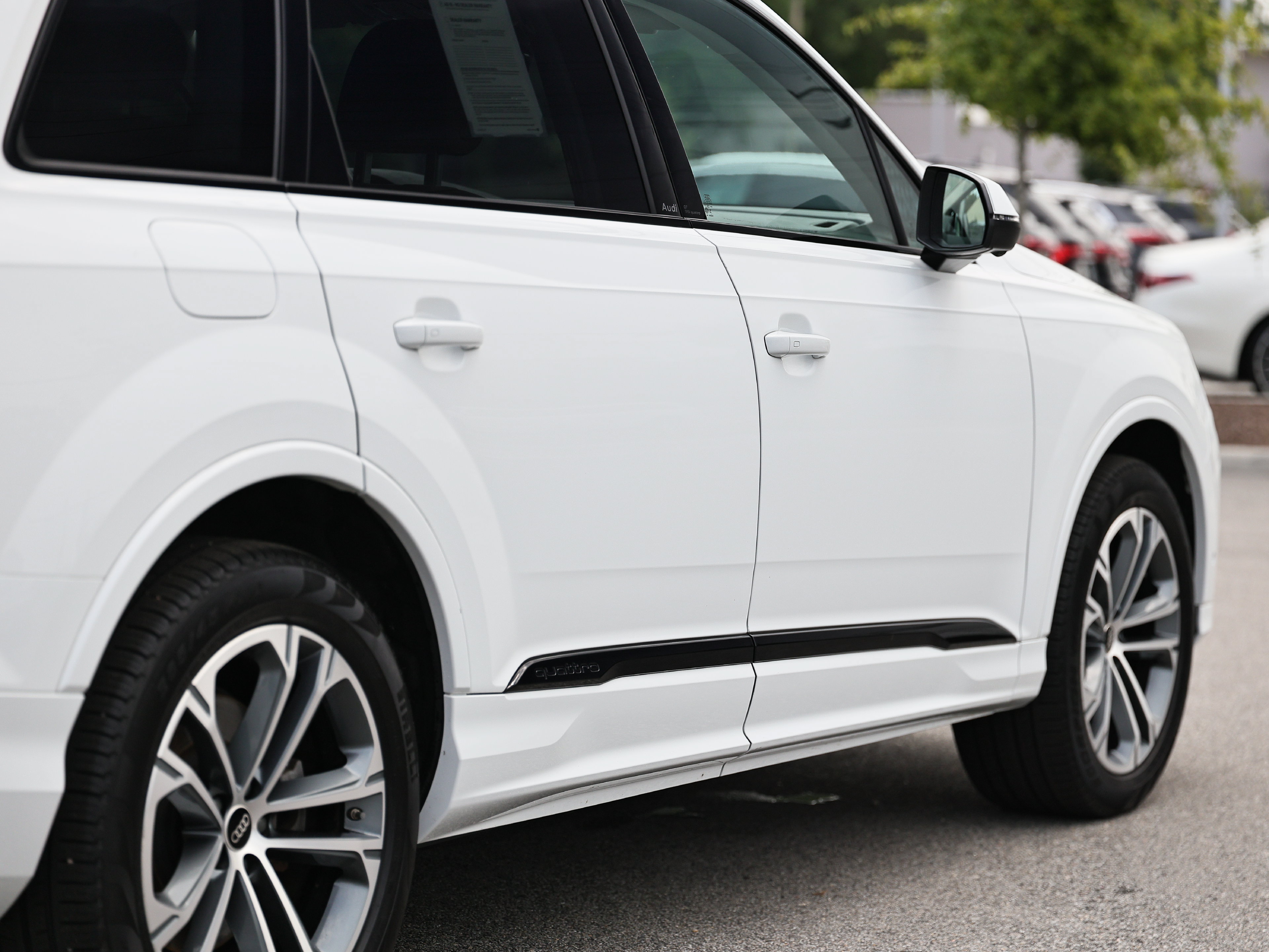 Used 2025 Audi Q7 2.0T Premium Plus AWD/4WD image 8