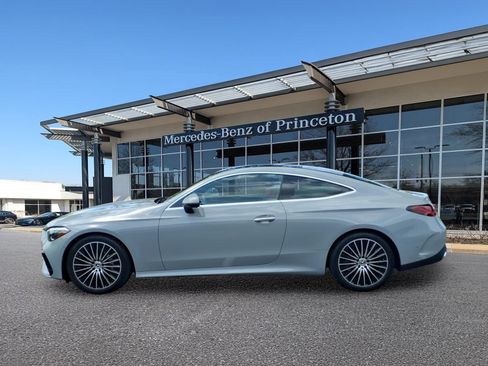 Certified 2025 Mercedes-Benz CLE 300 4MATIC Coupe image 6