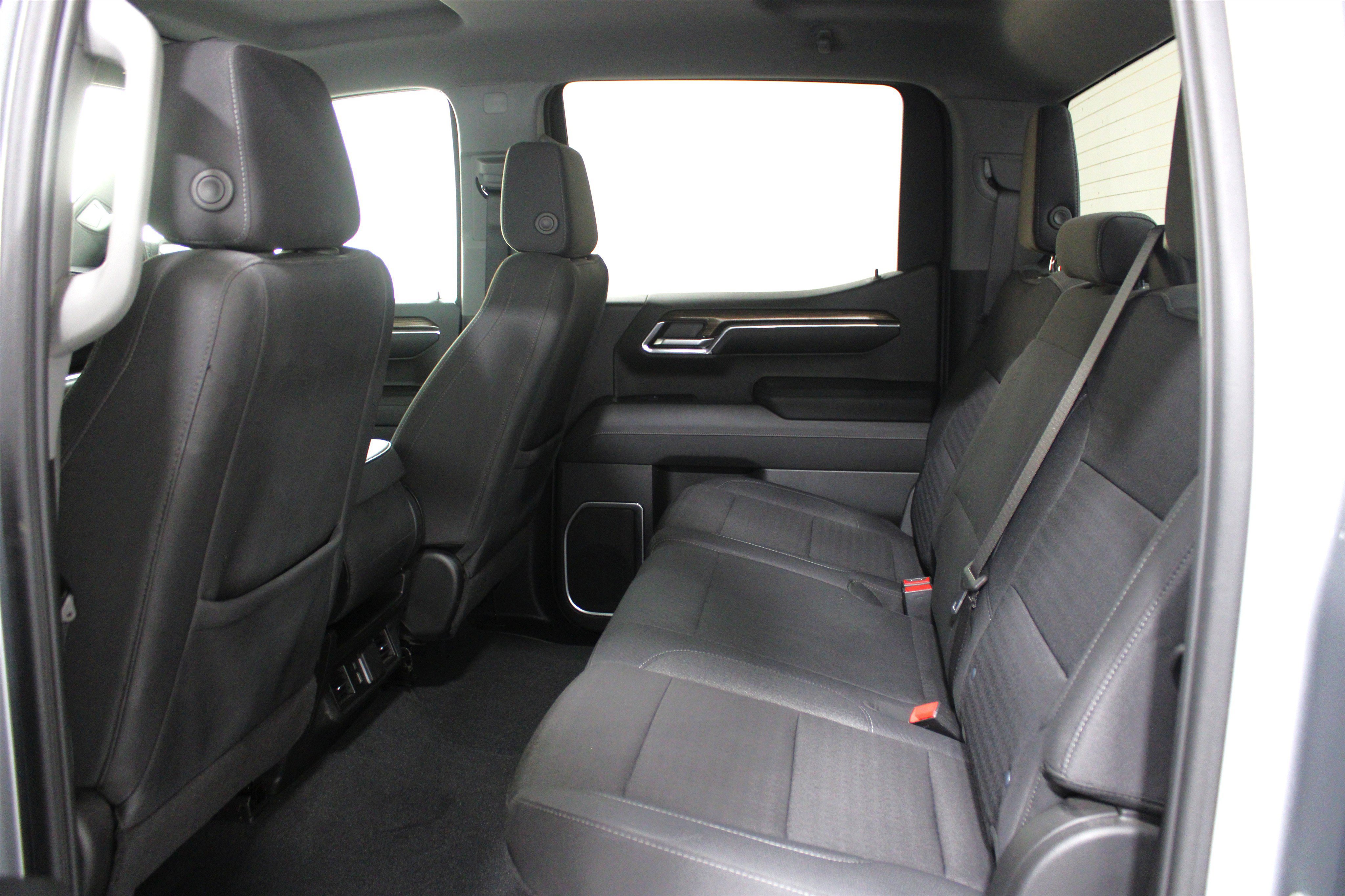 Used 2024 Chevrolet Silverado 1500 RST w/ Protection Package AWD/4WD image 13