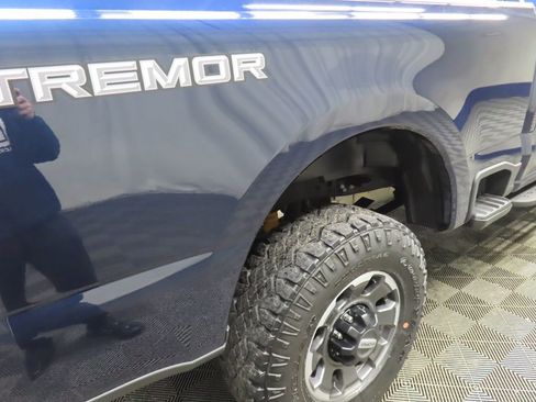 Used 2024 Ford F250 XLT w/ Black Appearance Package AWD/4WD image 37