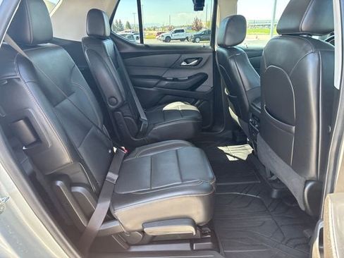 Used 2021 Chevrolet Traverse Premier w/ Redline Edition AWD/4WD image 24