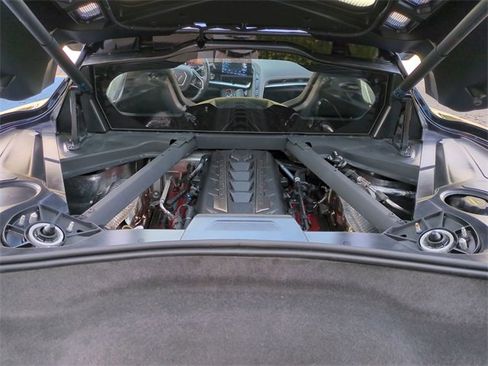 Certified 2025 Chevrolet Corvette Stingray Preferred Cpe w/ 2LT image 14