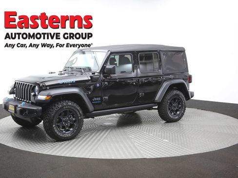 Used 2023 Jeep Wrangler Unlimited w/ Cold Weather Group AWD/4WD image 59