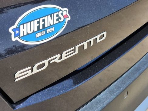 Used 2025 Kia Sorento EX FWD image 10