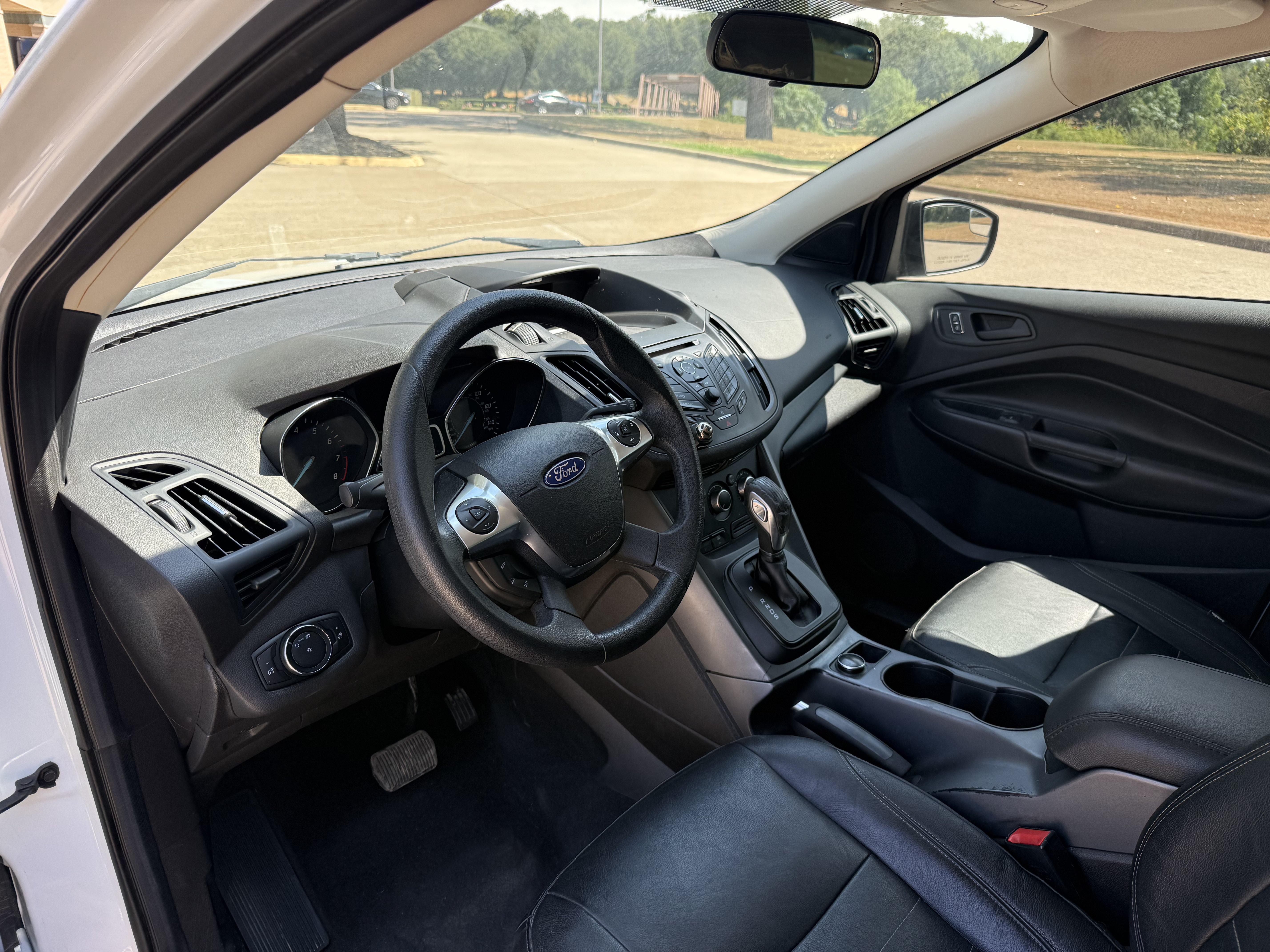 Used 2015 Ford Escape S FWD image 20