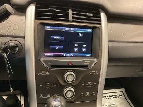 Used 2013 Ford Edge SEL image 16