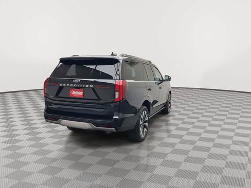 Certified 2025 Ford Expedition Platinum w/ Platinum Ultimate Package AWD/4WD image 45