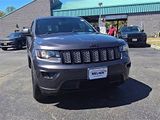 Used 2018 Jeep Grand Cherokee Altitude image 6