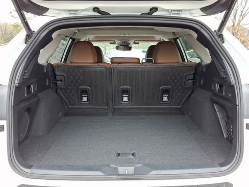 Certified 2025 Subaru Outback Touring XT w/ Popular Package #2 image 31