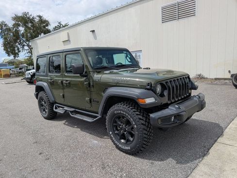 Used 2022 Jeep Wrangler Unlimited Sport AWD/4WD image 2