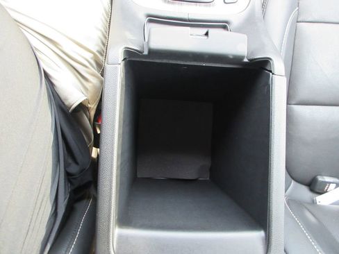 Certified 2023 GMC Acadia SLT w/ Elevation Edition image 29