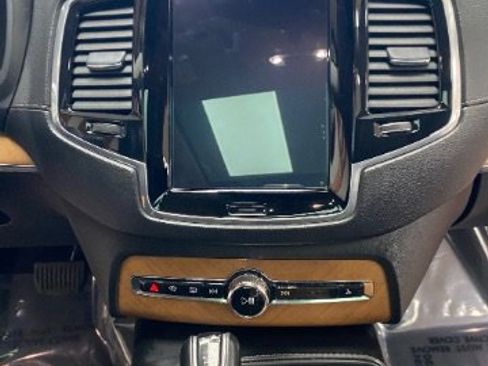 Used 2018 Volvo XC90 T6 Inscription w/ Convenience Package image 31