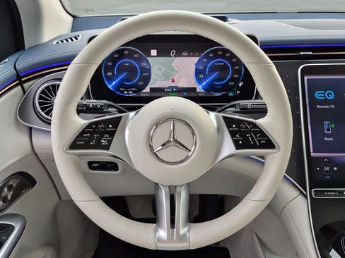 Certified 2023 Mercedes-Benz EQE 350+ 4MATIC SUV w/ Exclusive Trim Package image 14
