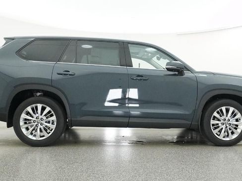 New 2026 Toyota Grand Highlander AWD image 27