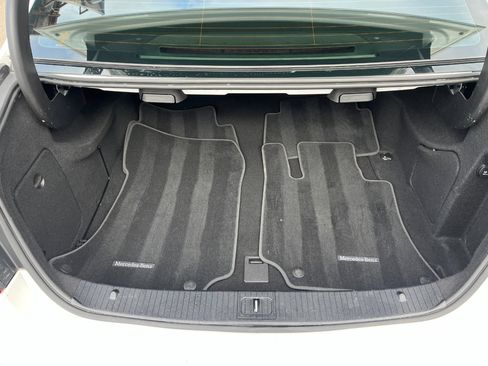 Used 2016 Mercedes-Benz E 250 Sedan image 30