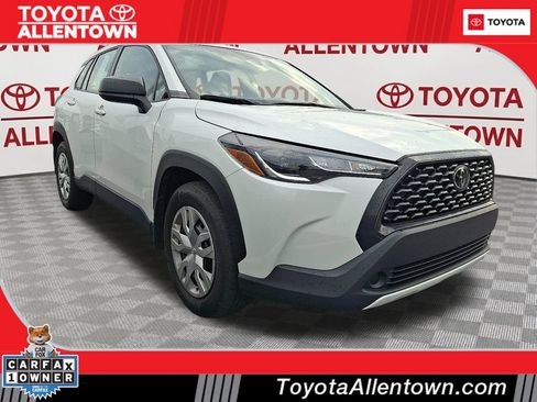 Used 2023 Toyota Corolla Cross L AWD/4WD image 1