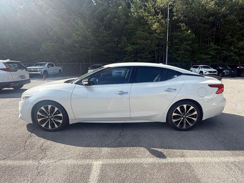 Used 2016 Nissan Maxima SR FWD image 4