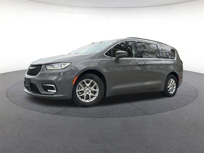 Used 2022 Chrysler Pacifica Touring-L