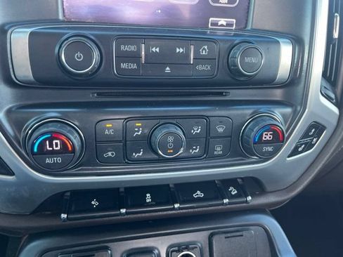 Used 2018 GMC Sierra 1500 SLT w/ Texas SLT Premium Package AWD/4WD image 17