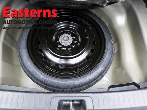 Used 2024 Toyota Corolla LE image 21