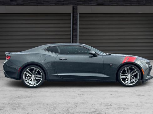 Used 2017 Chevrolet Camaro LT image 3
