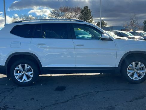 Used 2018 Volkswagen Atlas SE image 4