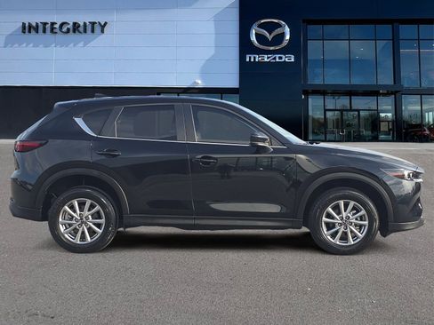 Used 2023 MAZDA CX-5 AWD 2.5 S w/ Preferred Package image 3